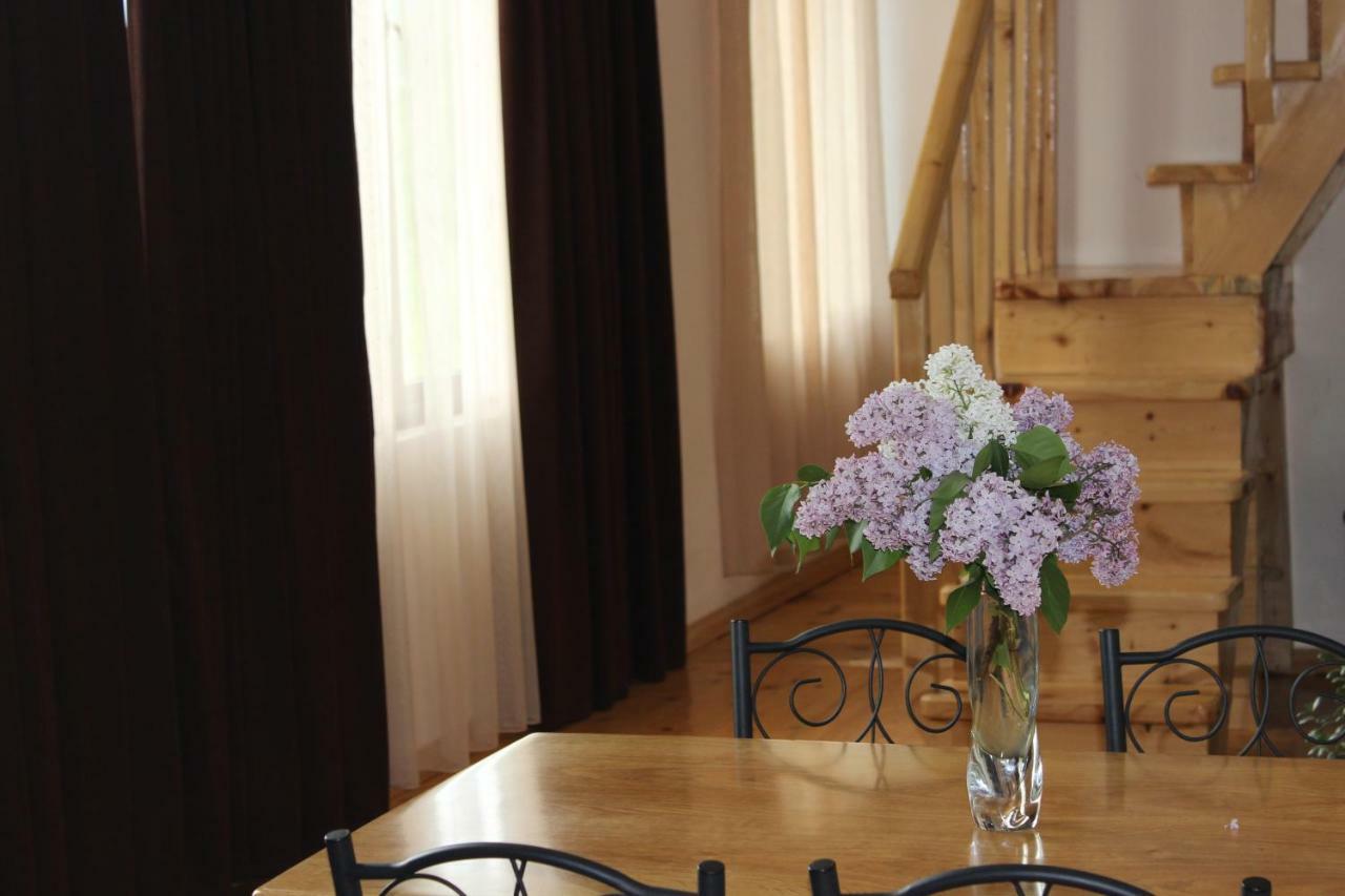 Village House เมสเตีย ภายนอก รูปภาพ